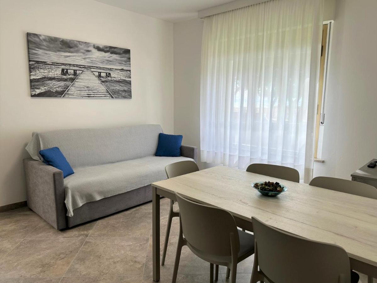 Blu Residence Lignano Sabbiadoro Buitenkant foto